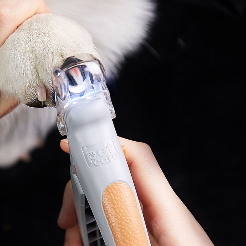 KFX-0544573 Bright LED Light Cat Nail Clippers with Wide Blade for Safe Nail Trimming