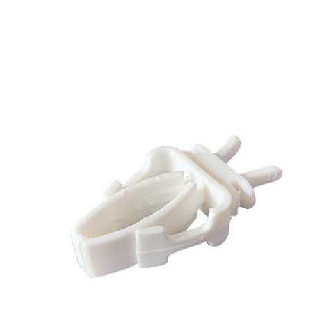 KFX-0552509 Parrot Fruit Basket and Vegetable Clips Feeder Set for Avian Nutrition