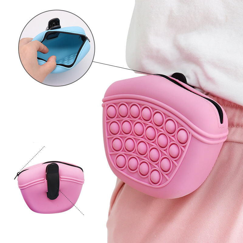 KFX-0559549 Silicone Dog Treat Pouch - Portable Waist Pack for Pet Training, Washable Food Storage with Clip