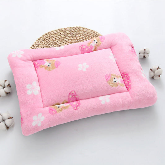 KFX-0569661 Thickened Bite-Resistant Pet Mat in Various Styles and Sizes