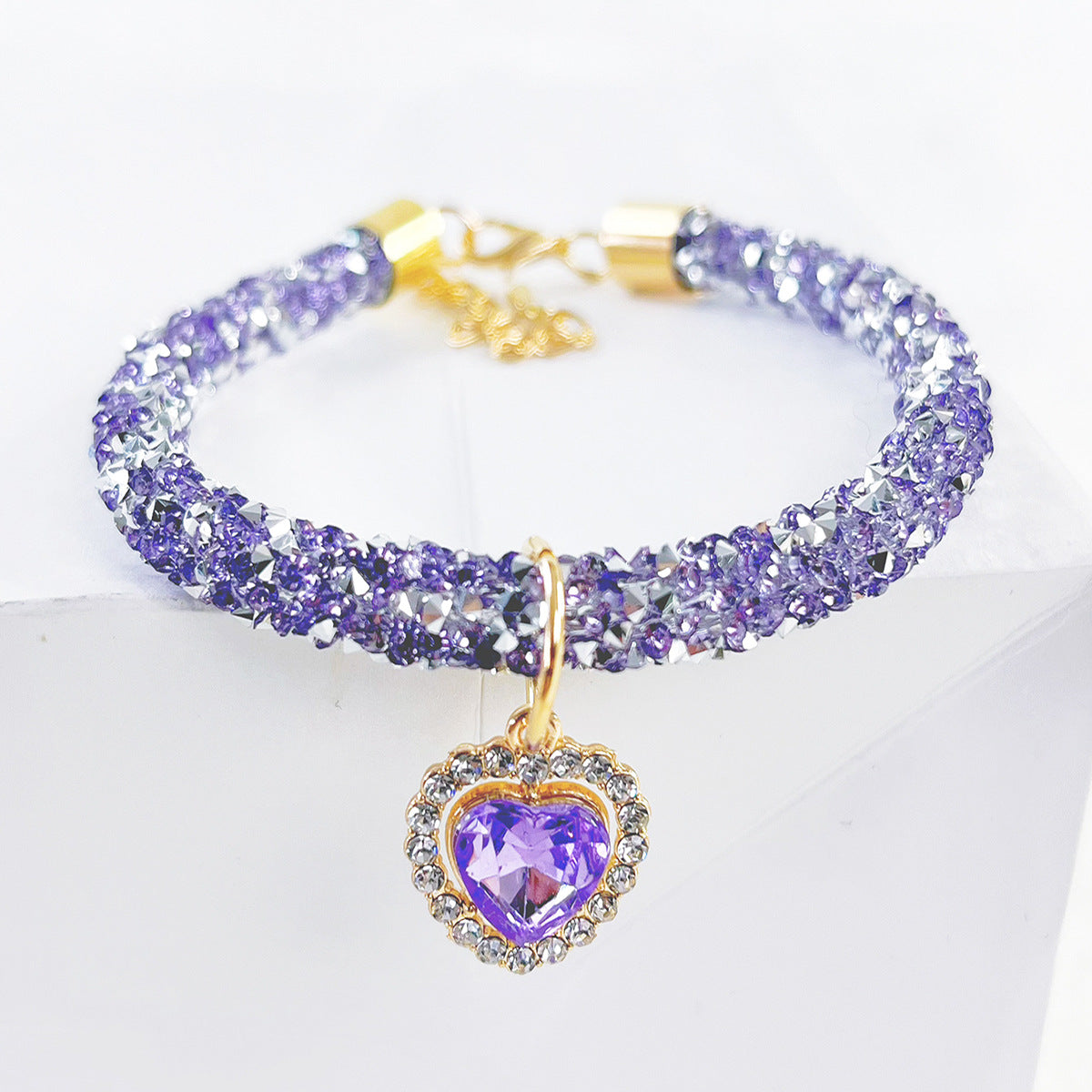 KFX-0614717 Cat Collar with Heart Jewel Pendant and Rhinestone Accents