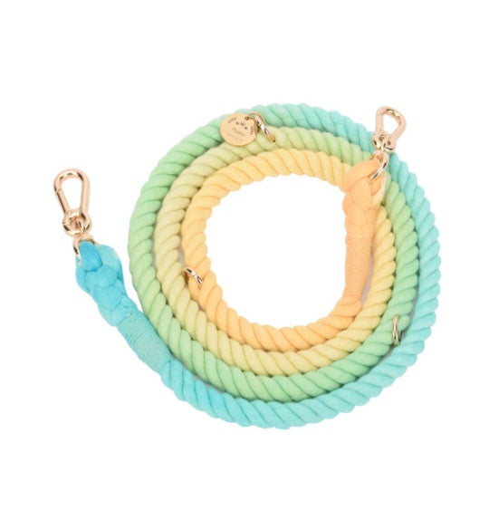 KFX-0619837 Multifunctional Rainbow Gradient Cotton Dog Traction Rope with Hand-Woven Collar Options