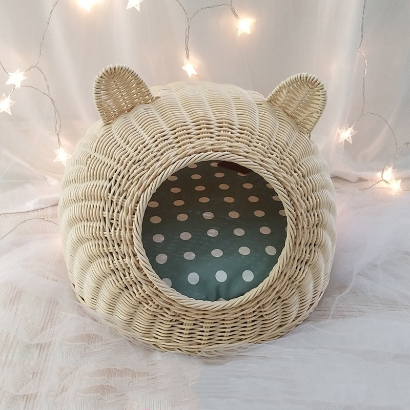 KFX-0621885 Rattan Cat Nest with Ears - Available in Small (36cm x 25cm x 18cm) and Medium (42cm x 30cm x 20cm) Sizes