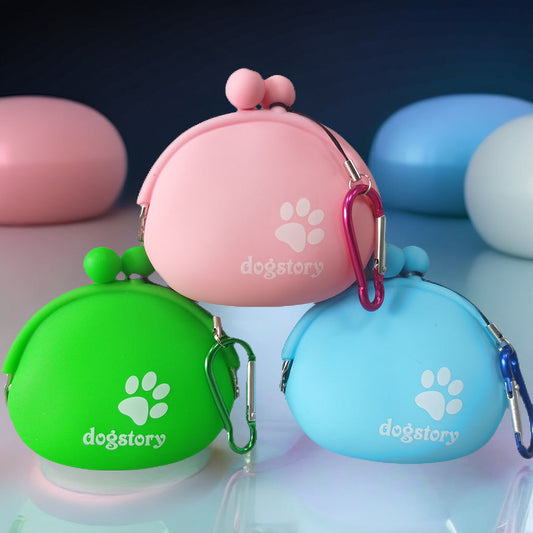 KFX-0635581 Silicone Pet Snack Bag in Assorted Colors – Medium Soft, Compact Design