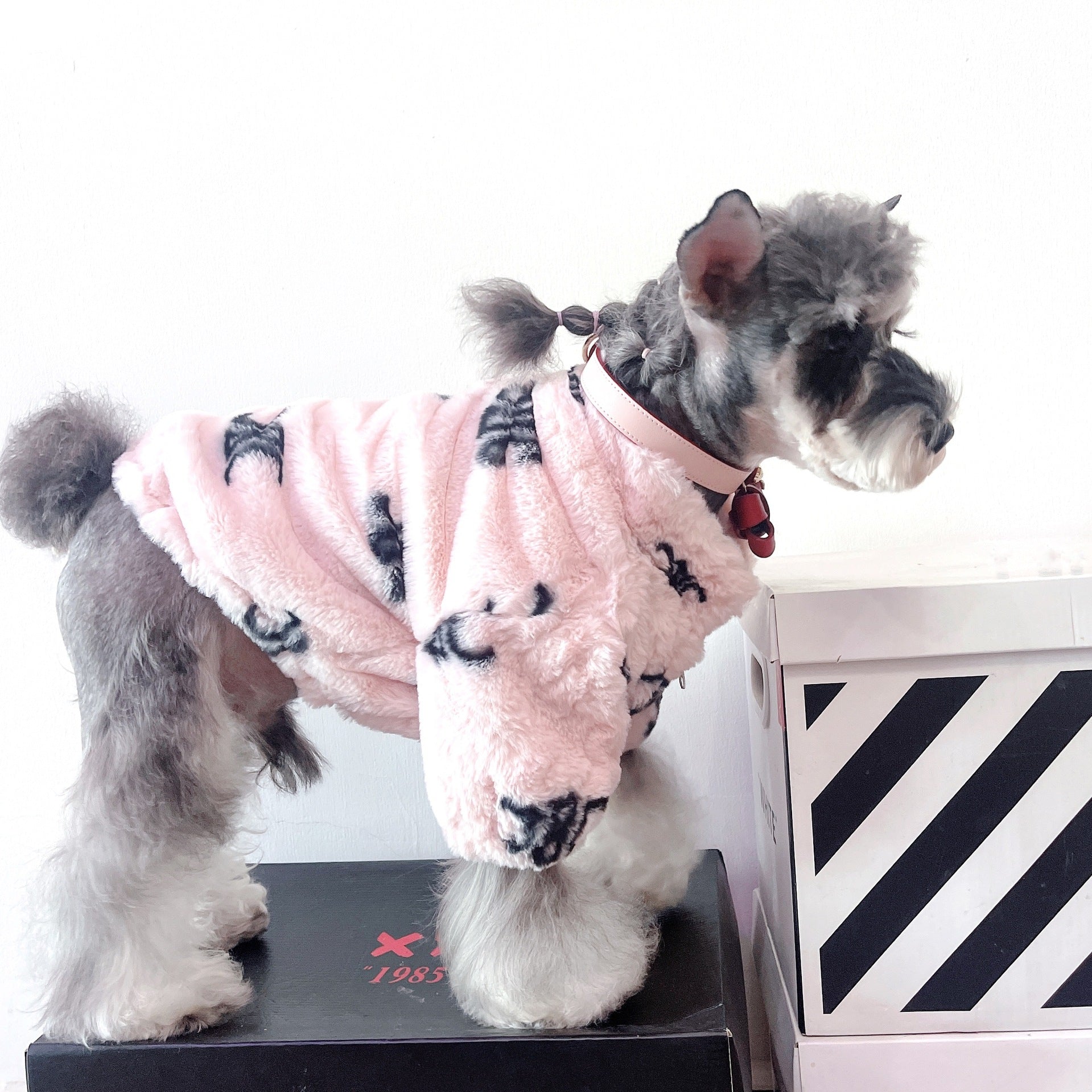 KFX-0637501 Fluffy Pink Velvet Coat for Cats - Stylish Princess Design, Multiple Sizes Available