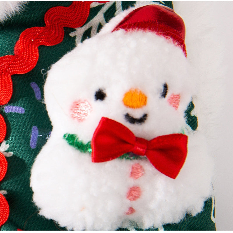 KFX-0643645 Cozy Green Christmas Dog Shirt with Snowman Patch and D-Ring for Small Pets