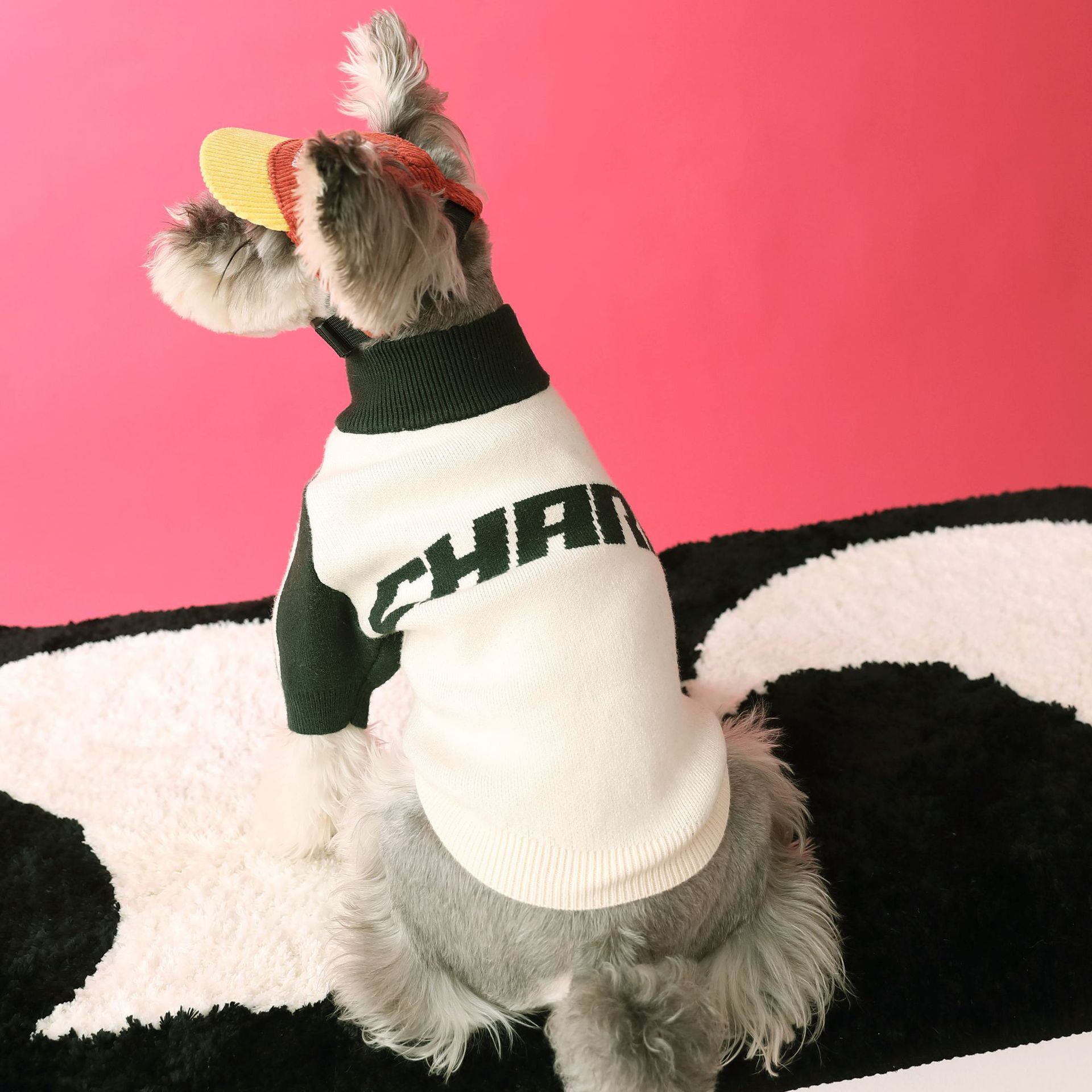 KFX-0729661 Cozy Wool Cardigan Sweater for Pets in Red and Dark Green