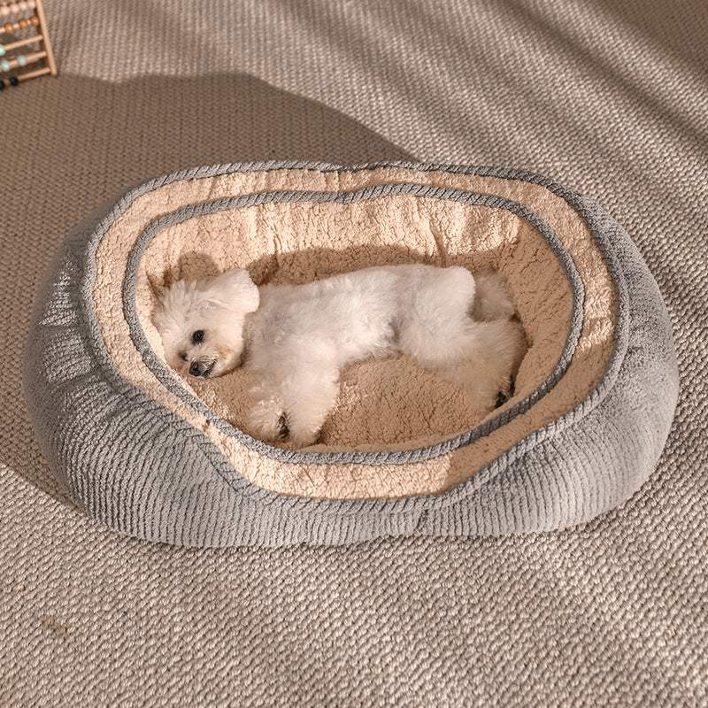KFX-0741437 Kennel Four Seasons Dog Bed for Small to Medium Dogs - Gray Fabric Mat