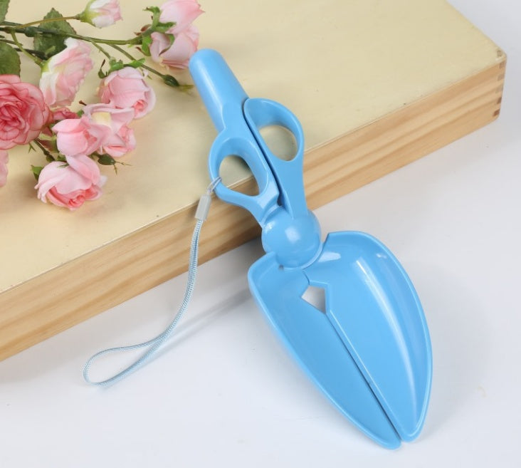 KFX-0773949 Pet Waste Pickup Device Made of Non-Toxic Resin with Paper Card Packaging