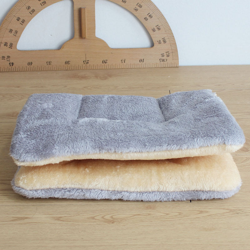 KFX-0797245 Autumn and Winter Thickened Dog Cushion Pad - Various Sizes Available