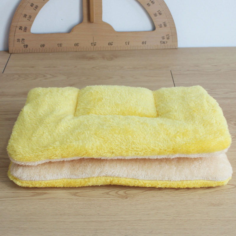 KFX-0797245 Autumn and Winter Thickened Dog Cushion Pad - Various Sizes Available
