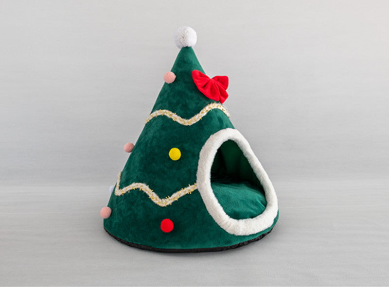 KFX-0803005 Christmas-Themed Pet Nest in Red and Green - Warm Cloth Bed for Cats and Dogs, Available in Small, Medium, and Large Sizes