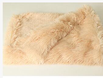 KFX-0908861 Soft Plush Pet Blanket for Dogs and Cats - Warm, Comfortable, Easy to Clean