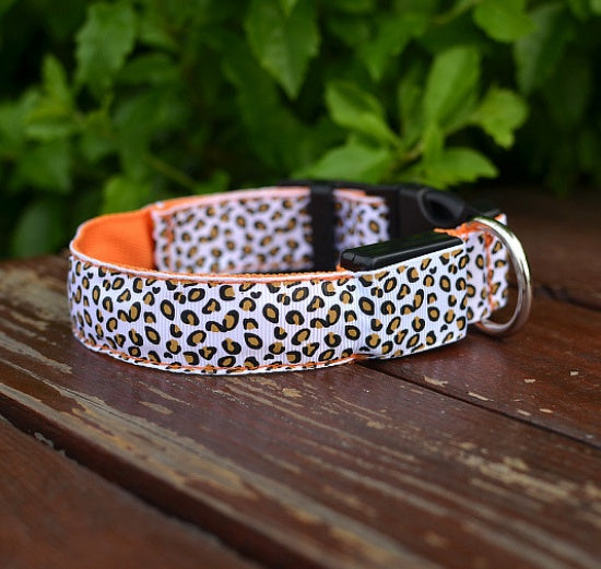KFX-0908989 LED Pet Safety Collar with Adjustable Nylon and Leopard Print Design