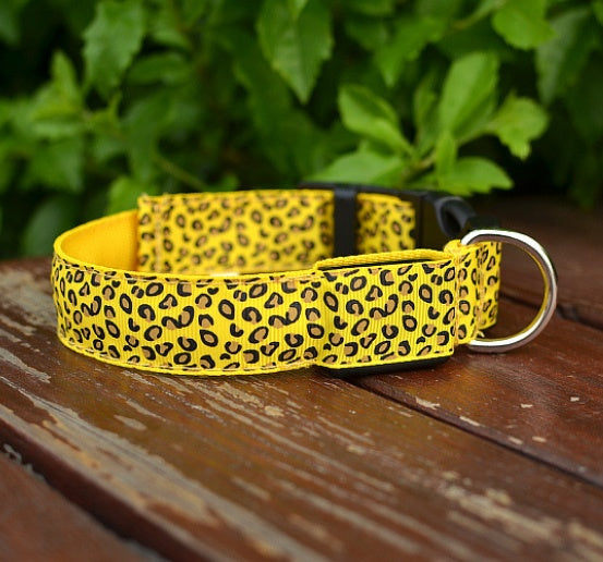 KFX-0908989 LED Pet Safety Collar with Adjustable Nylon and Leopard Print Design