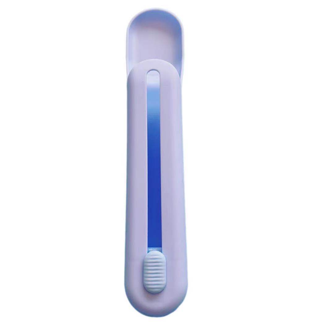 KFX-0910781 Durable Plastic Cat Feeder Spoon with Colorful Lids - 20cm Long