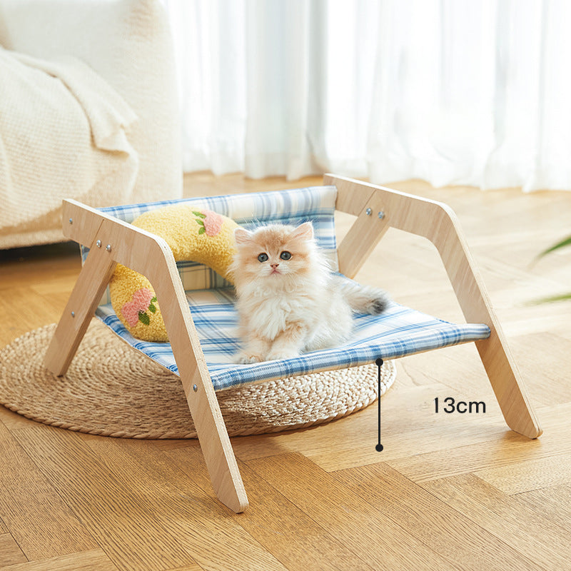 KFX-0914237 Elevated Cat Beach Chair Bed with Soft Cloth for Indoor and Outdoor Relaxation