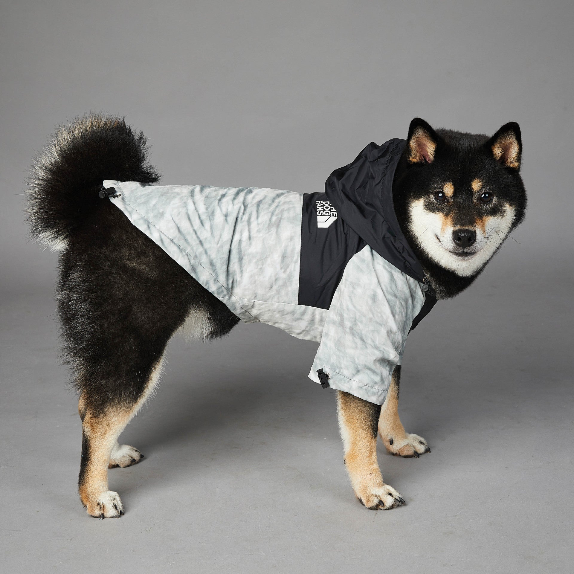 KFX-0952893 Large Dog Shell Jacket in Waste Paper Print - Sizes S to 5XL