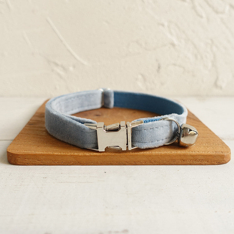 KFX-0953277 Sky Blue Thick Velvet Cat Collar - Soft and Comfortable Polyester Design