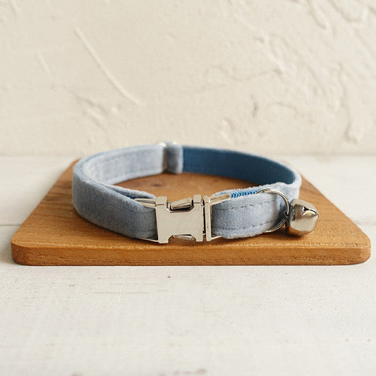 KFX-0953277 Sky Blue Thick Velvet Cat Collar - Soft and Comfortable Polyester Design