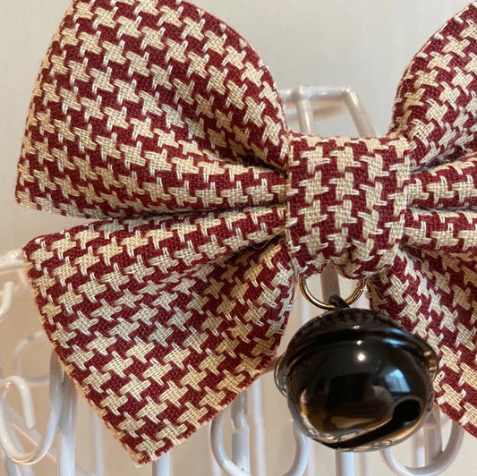 KFX-0974781 Stylish Pet Collar with Bow Tie Decoration - Available in Multiple Colors and Sizes