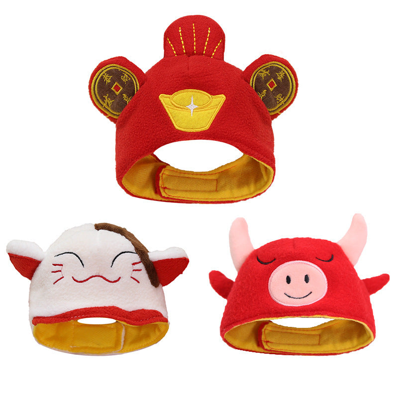 KFX-0977341 Decorative Woolen Pet Caps - Red God of Wealth and White Cat of Wealth for Winter Use