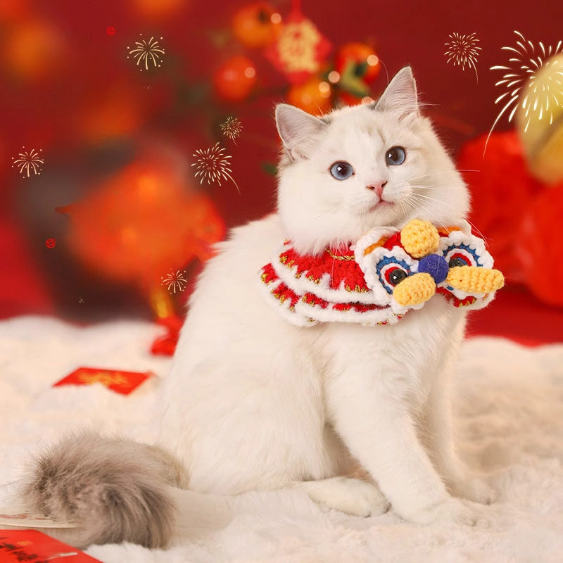 KFX-0991421 New Year’s Scarf Collar for Cats and Dogs - Festive Autumn and Winter Pet Accessory
