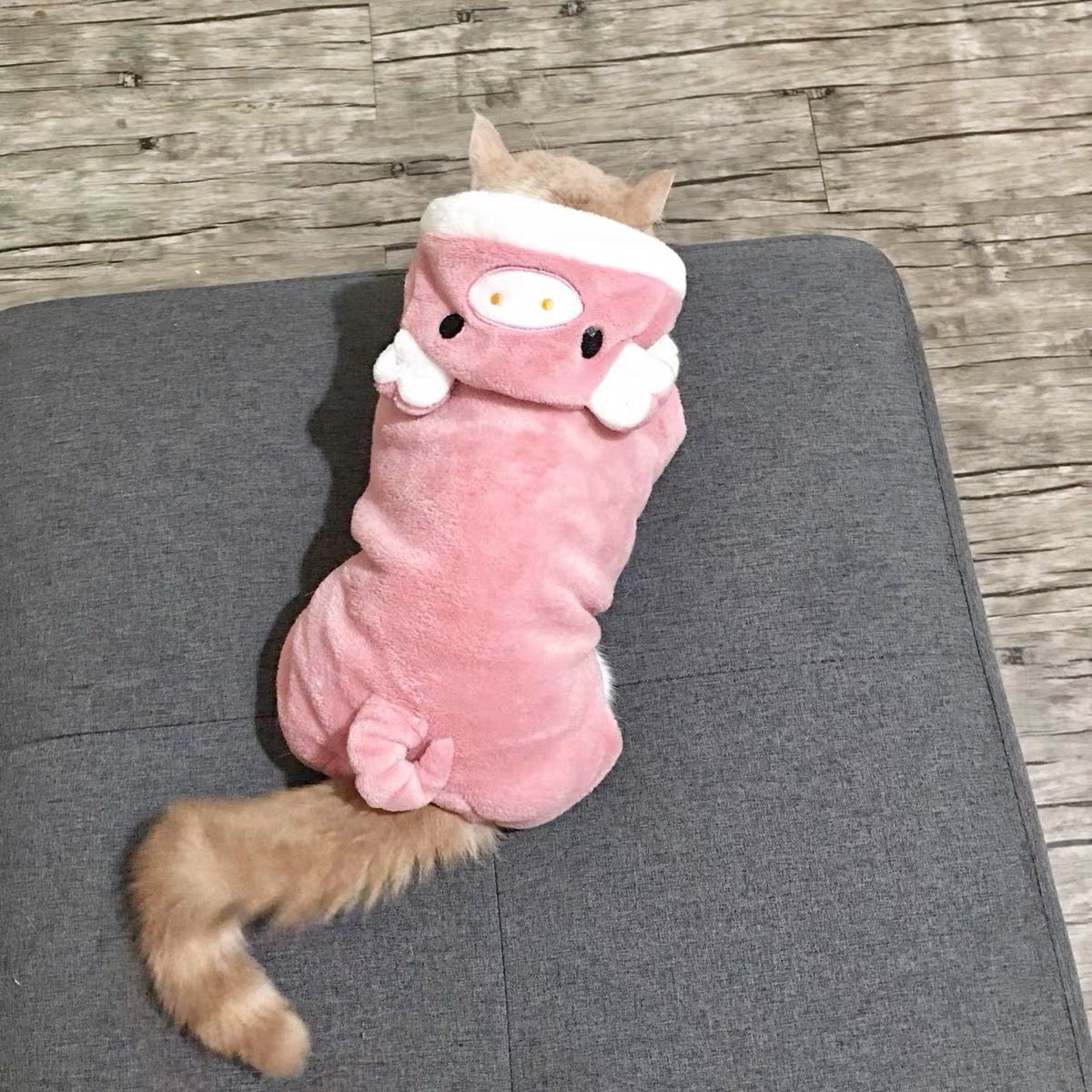KFX-1009469 Cozy Cartoon Coral Fleece Pet Clothing for Cats and Dogs - Blue Cat British Shorthair Perfect for Autumn and Winter