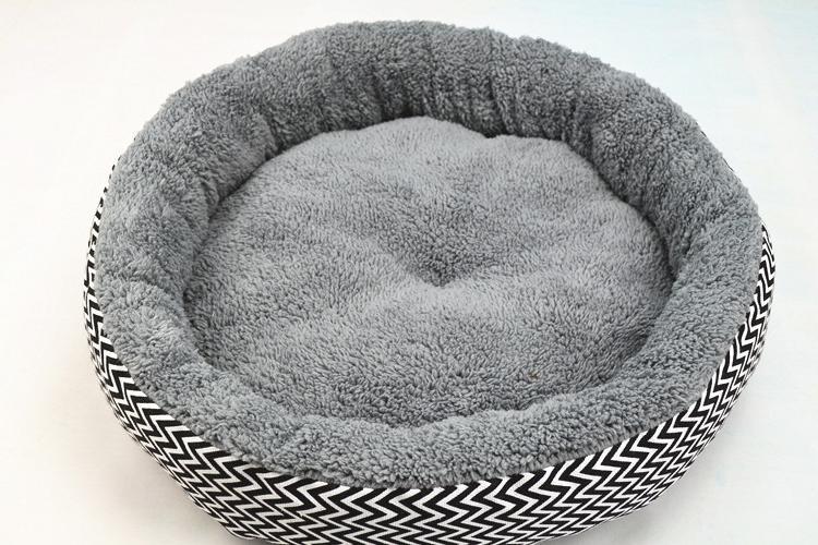 KFX-1032381 Reversible Pet Corrugated Seat Cushion - Canvas Cat and Dog Bed in Red, Blue, Gray