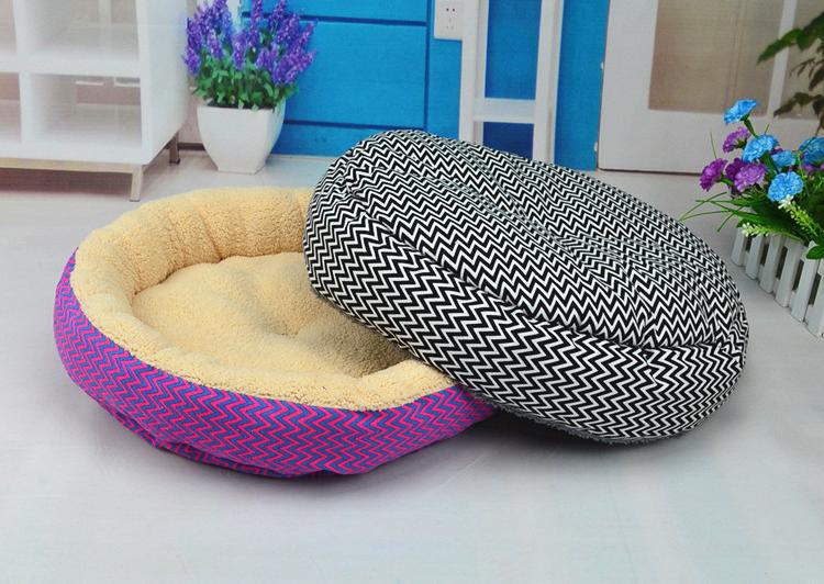 KFX-1032381 Reversible Pet Corrugated Seat Cushion - Canvas Cat and Dog Bed in Red, Blue, Gray