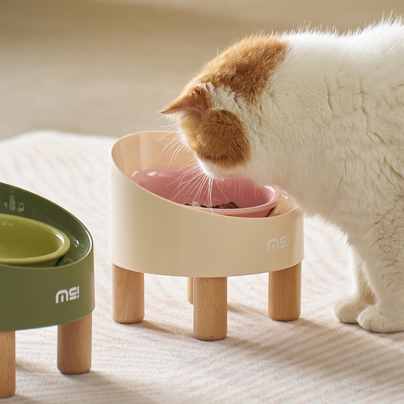 KFX-1059517 High Foot Ceramic Cat Bowl with Oblique Mouth Design and Anti-Tumble Beech Wooden Stand