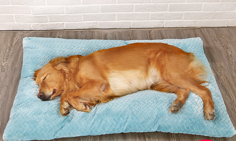 KFX-1113405 Plush Quilted Dog Bed in Four Sizes: Short Plush & Cotton Construction
