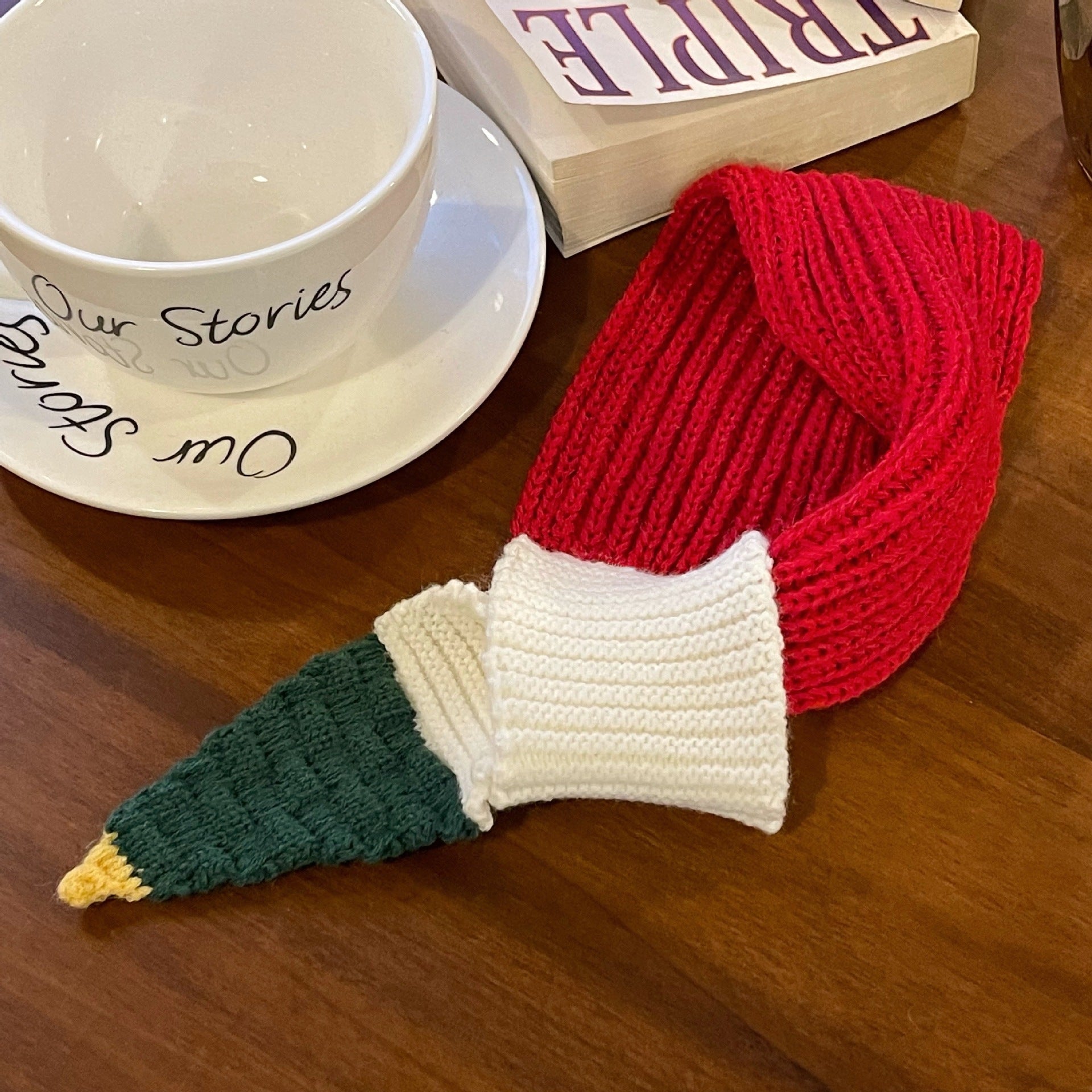 KFX-1113533 Cozy Red Wool Sweater for Dogs and Cats