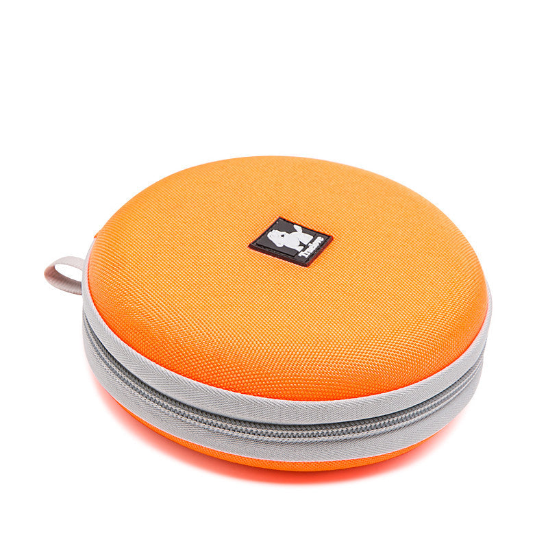 KFX-1115197 Compact Travel Dog Food and Water Bowls with Interactive Frisbee Design, 15cm Diameter
