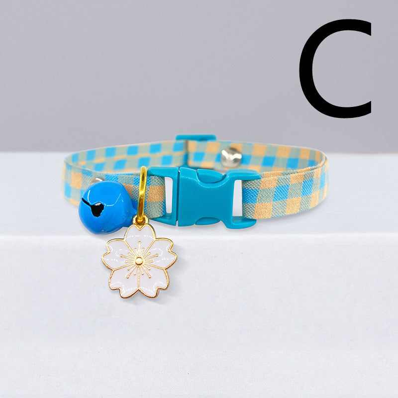 KFX-1144125 Cute Checkered Cat Collar with Bell – Various Colors and Patterns Available