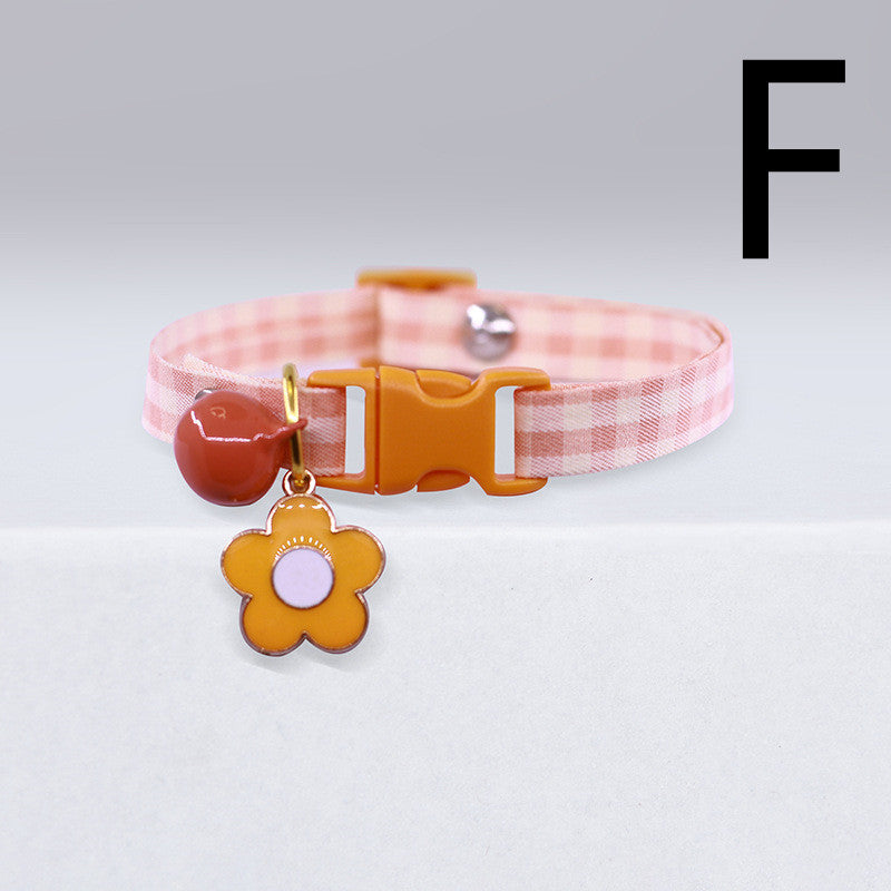 KFX-1144125 Cute Checkered Cat Collar with Bell – Various Colors and Patterns Available