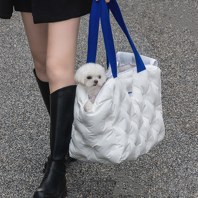 KFX-1159869 One Shoulder Medium-Sized Pet Carrier Bag for Winter Warmth
