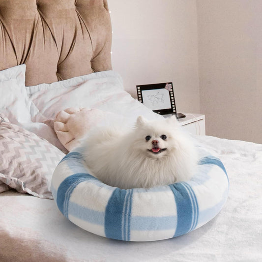 KFX-1194813 Soft Round Cat Bed for Indoor Cats - Calming Washable Pet Bed with Non-Slip Base, 23 Inch Blue Striped Design, Ideal for Small Dogs and Kittens