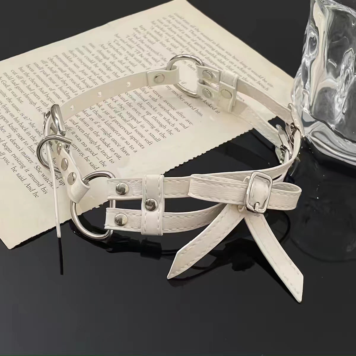 KFX-1270077 Cool White Bow Alloy Leather Necklace for Unisex