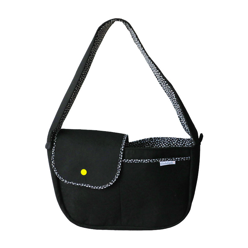 KFX-1296701 Portable Cat Carrier Bag for Cats Under 12 kg in Black and White Color Options