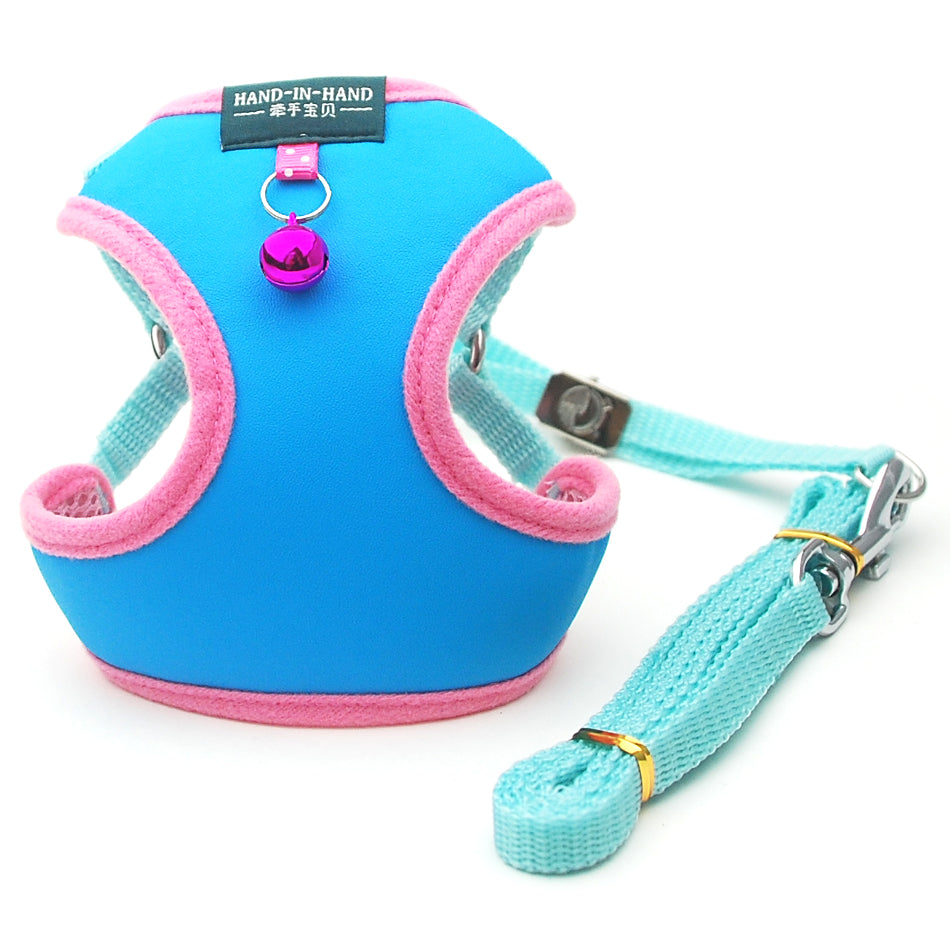 KFX-1353533 Breathable PU Mesh Vest-Style Harness with Adjustable Straps and Durable Copper Bell for Pets