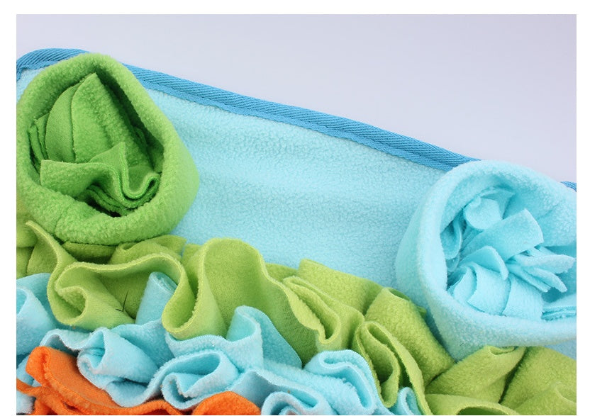 KFX-1382077 Dog Sniffing Pad - Macaron Square Design, Canvas and Fleece, Non-Slip Bottom, 50x45 cm, 400g