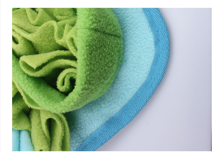 KFX-1382077 Dog Sniffing Pad - Macaron Square Design, Canvas and Fleece, Non-Slip Bottom, 50x45 cm, 400g