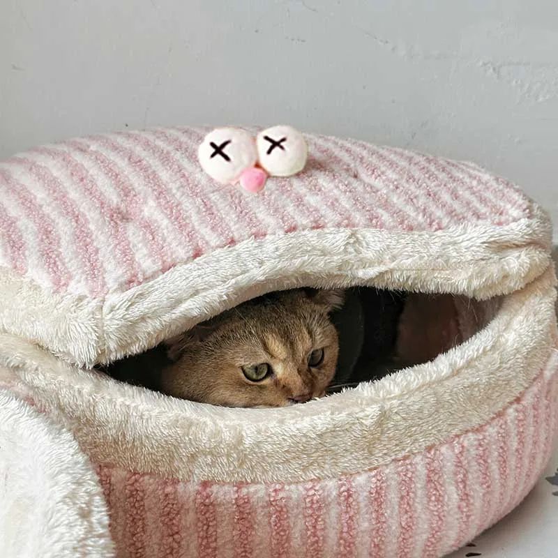 KFX-1441085 Cozy Cat Nest with Removable Lid - Winter-Ready & Washable Pet House, 45cm Diameter, Suitable for Cats up to 7.5kg