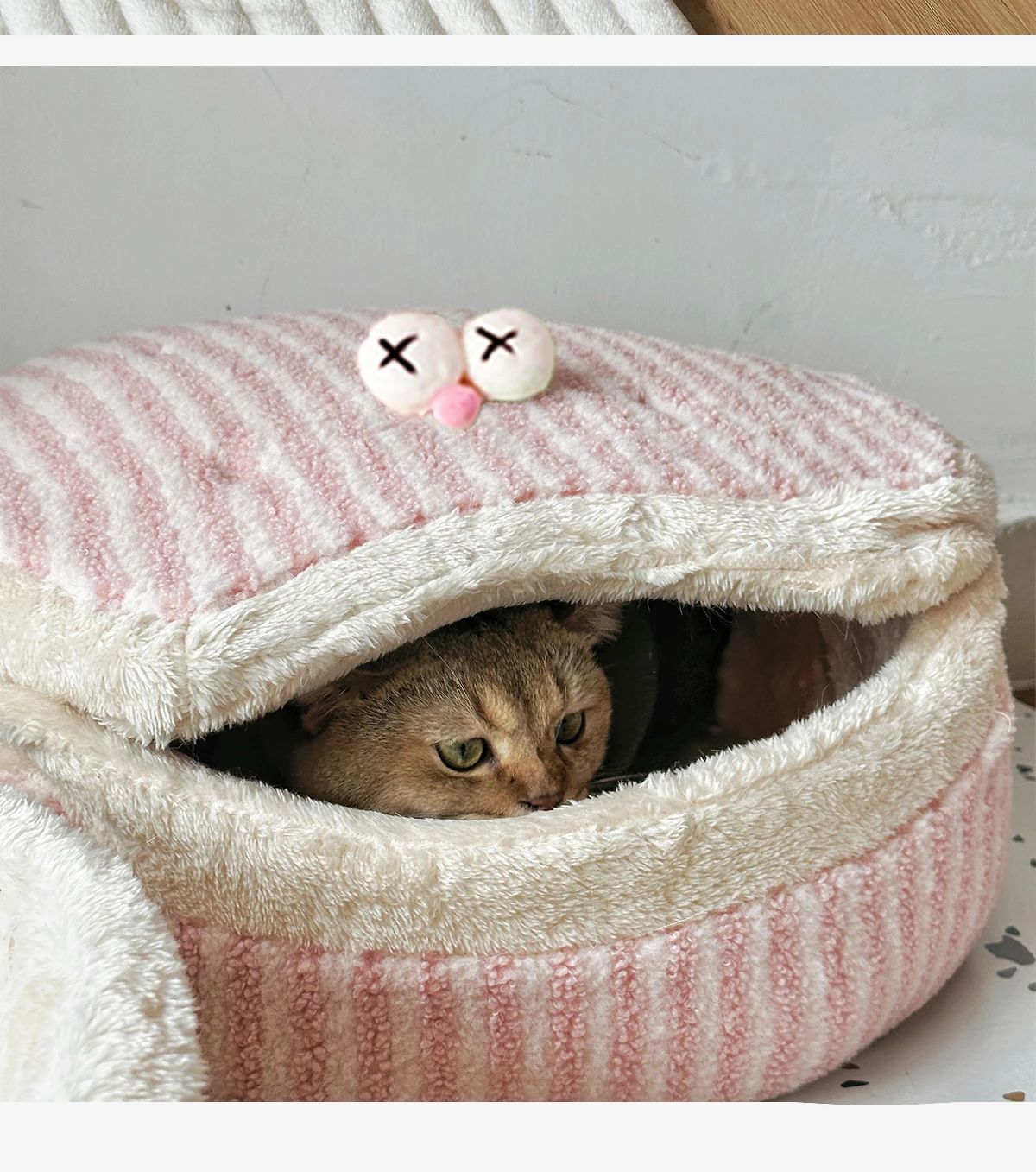 KFX-1441085 Cozy Cat Nest with Removable Lid - Winter-Ready & Washable Pet House, 45cm Diameter, Suitable for Cats up to 7.5kg