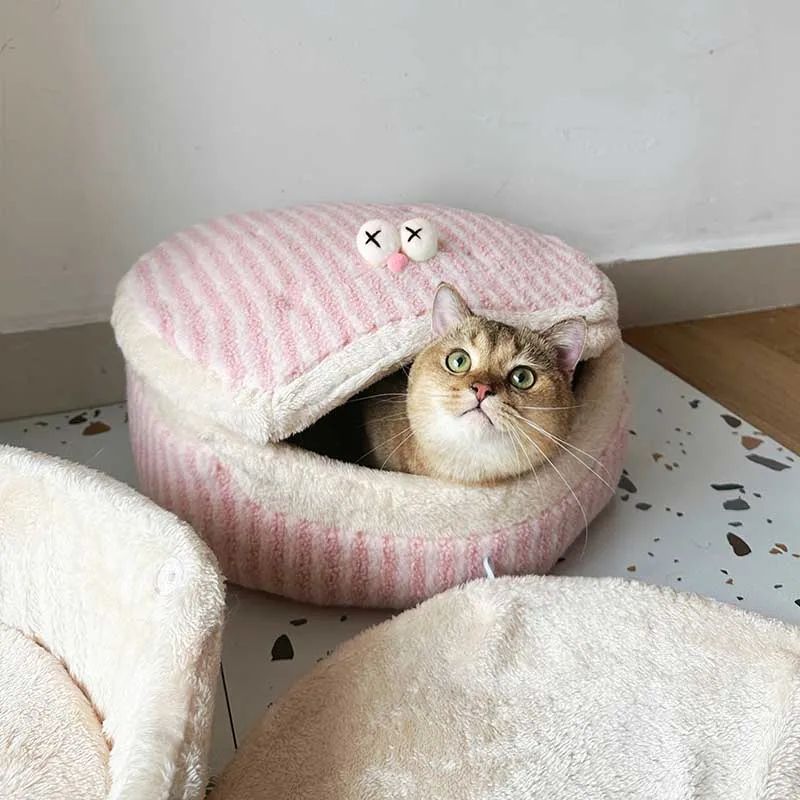 KFX-1441085 Cozy Cat Nest with Removable Lid - Winter-Ready & Washable Pet House, 45cm Diameter, Suitable for Cats up to 7.5kg