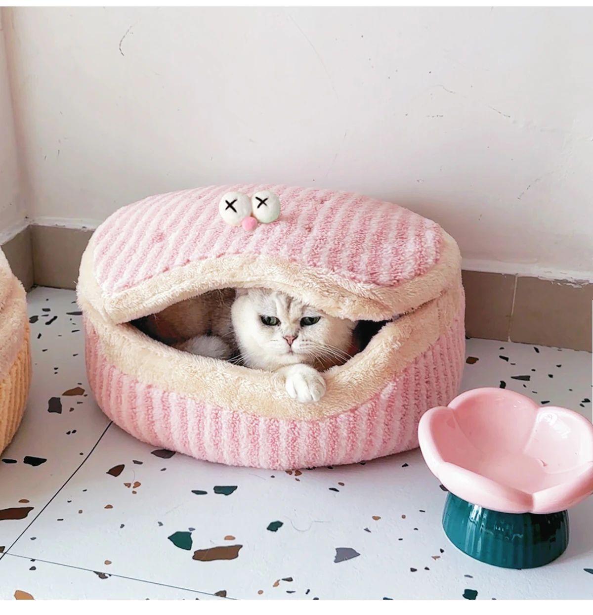 KFX-1441085 Cozy Cat Nest with Removable Lid - Winter-Ready & Washable Pet House, 45cm Diameter, Suitable for Cats up to 7.5kg