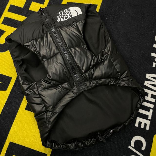KFX-1441213 Warm Down Vest for Dogs - Comfortable Autumn and Winter Apparel in Black for Small to XXL Sizes