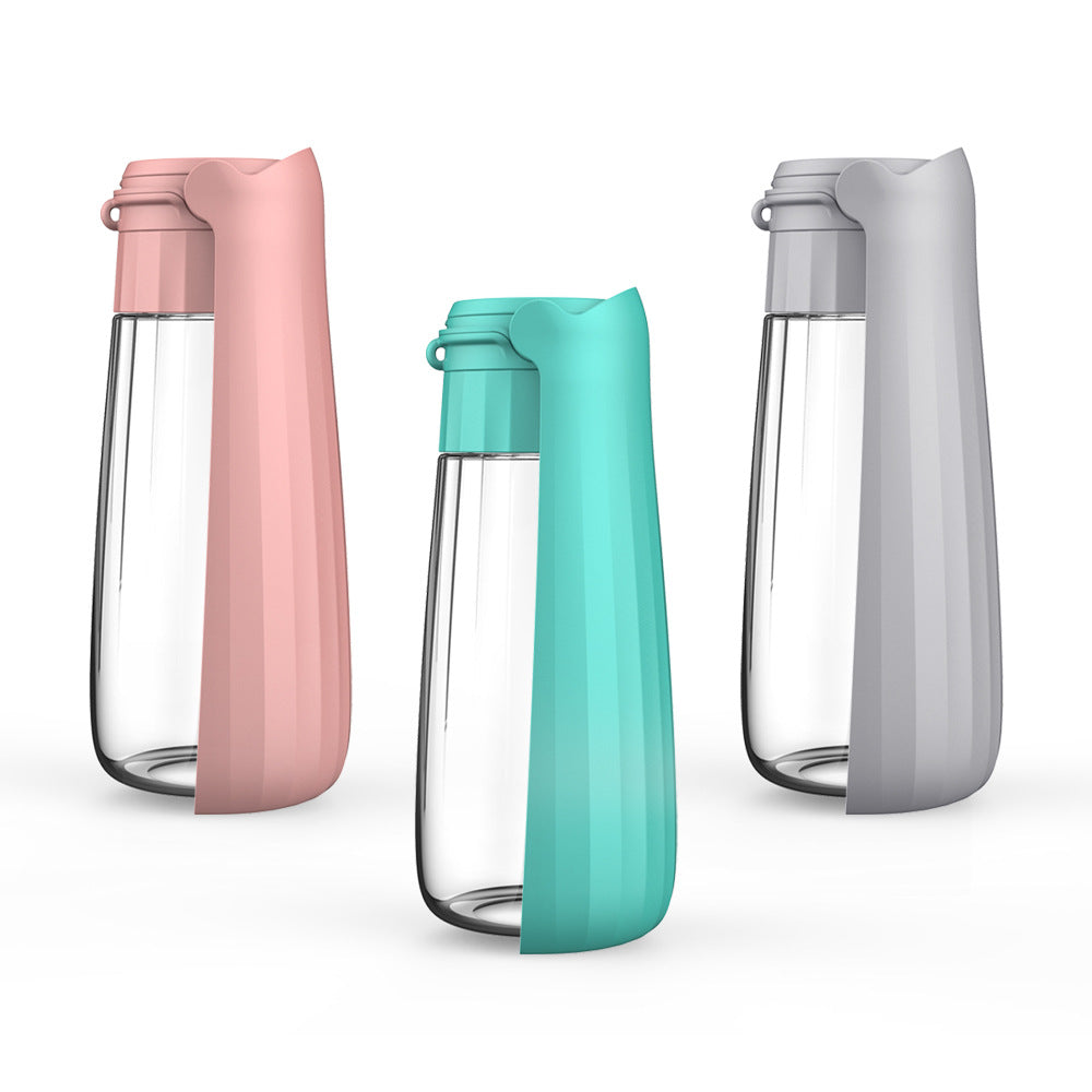 KFX-1442877 Portable Folding Dog Water Bottle - 550ml Capacity for Medium to Large Dogs - Outdoor Travel Essential