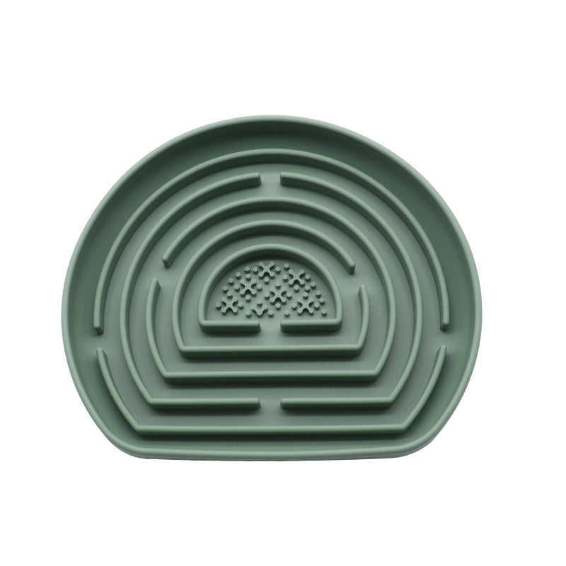 KFX-1448765 Anti-Choke Silicone Pet Food Bowl with Suction Cup for Dogs and Cats - Slow Feeding Design in Green, Blue, Brick Red